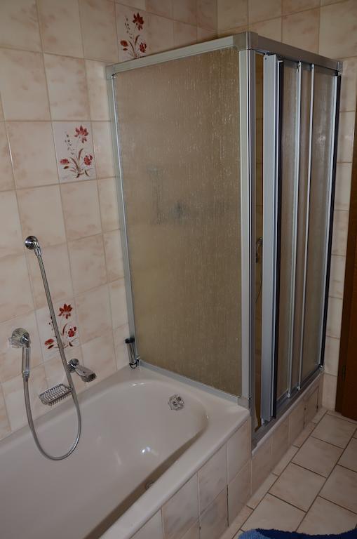 Ferienwohnung Klosterberg Lehmen Ruang foto