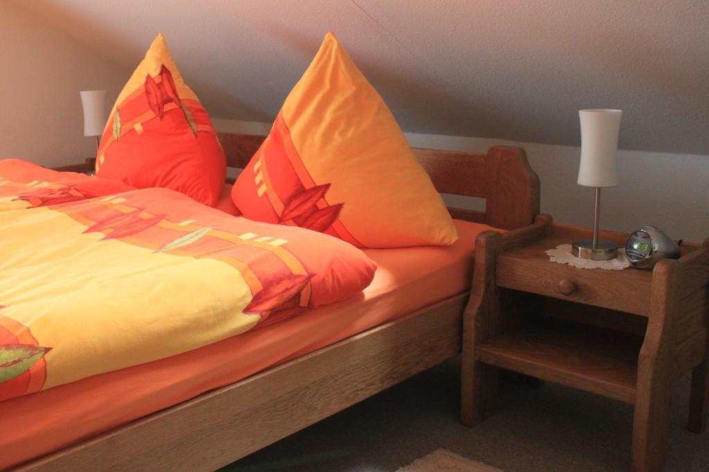 Ferienwohnung Klosterberg Lehmen Bagian luar foto